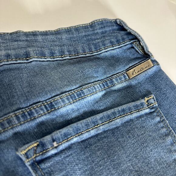 KanCan Women's Two Tone Distressed Jean Shorts Size 28 Rolled Hem Cuff - Picture 6 of 13